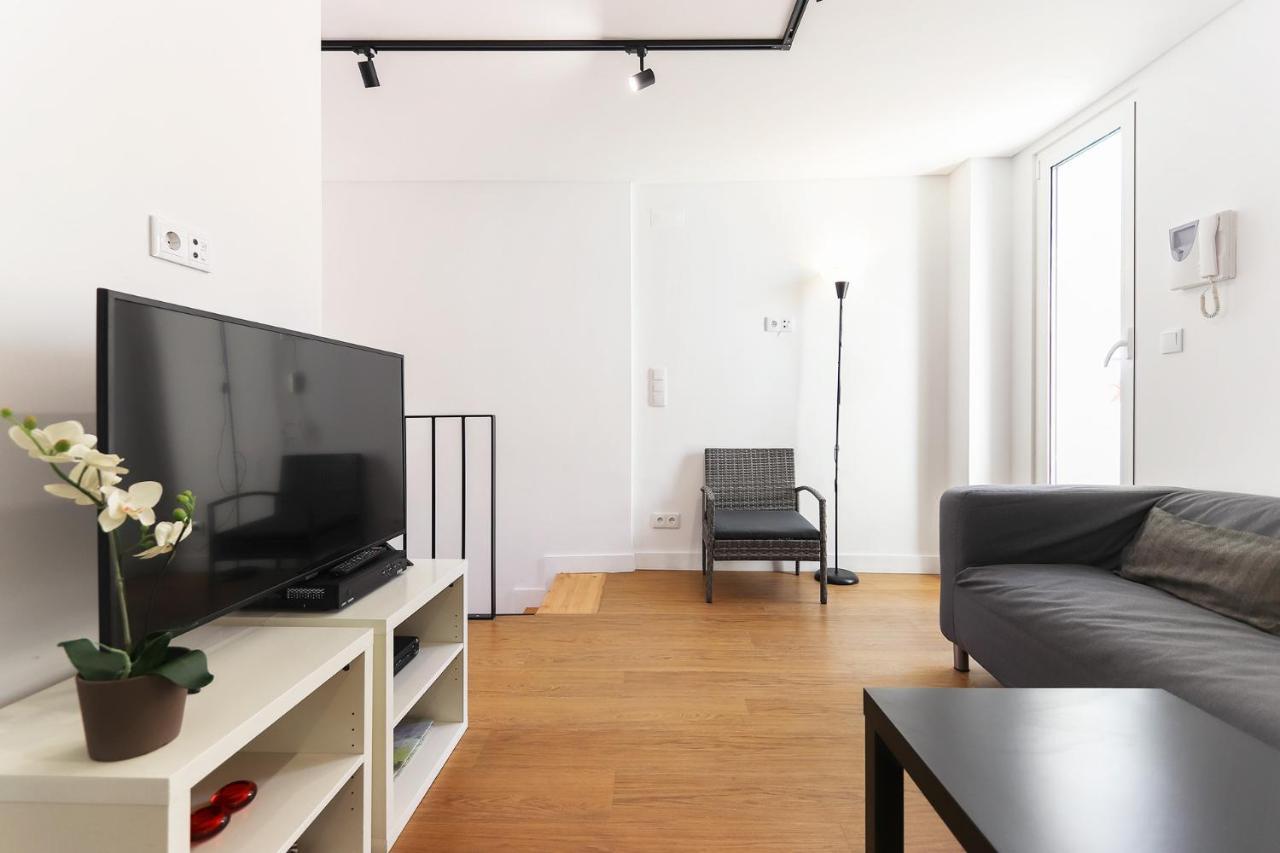 Alcantara Terrace By Homing Apartment
