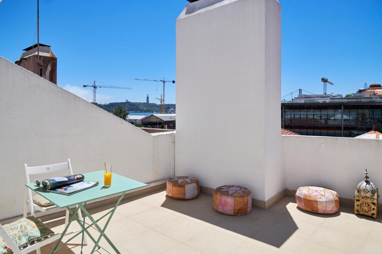 Apartment Sunny With Terrace.river View! *