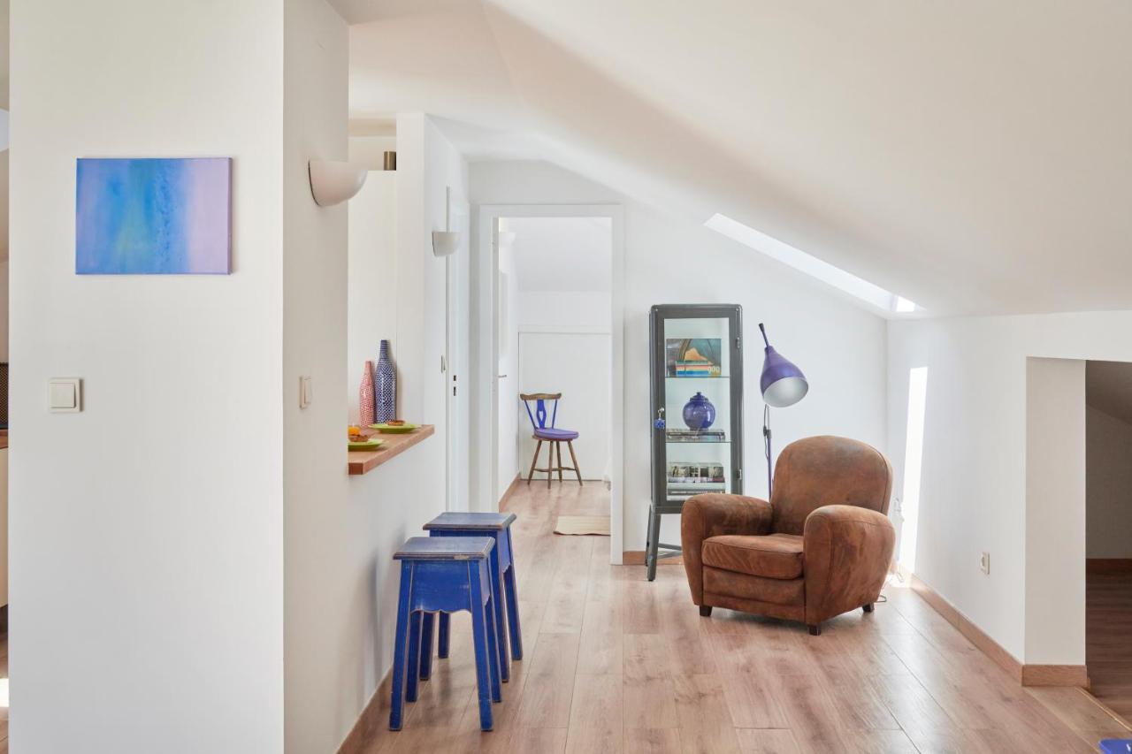 Apartment Sunny With Terrace.river View!