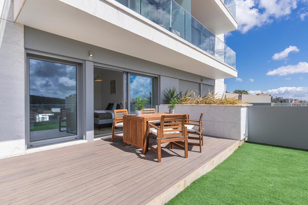 Fabulous Terrace Over Monsanto By Innkeeper * Lisbon
