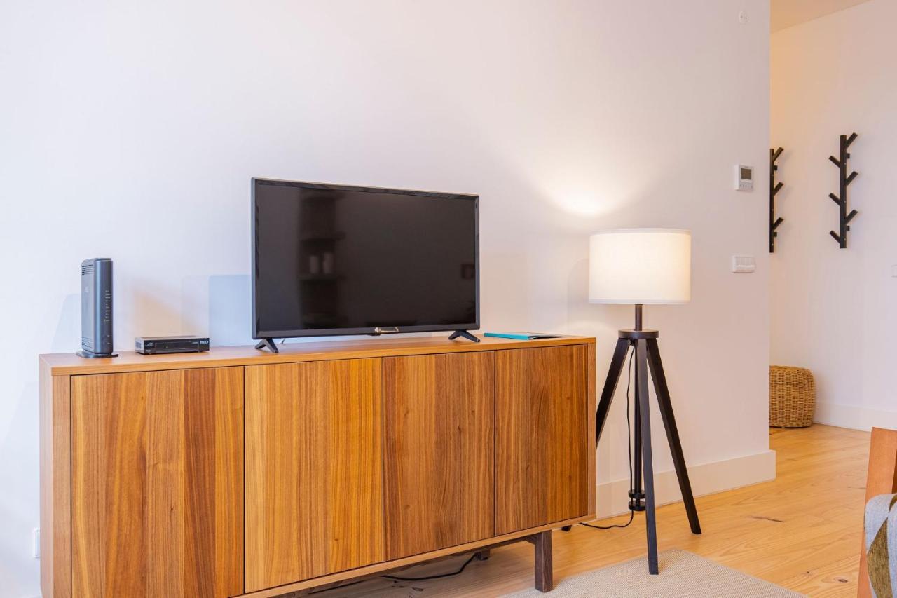 Apartment Modern Rustic Flat In Santos By Lovelystay Lisbon