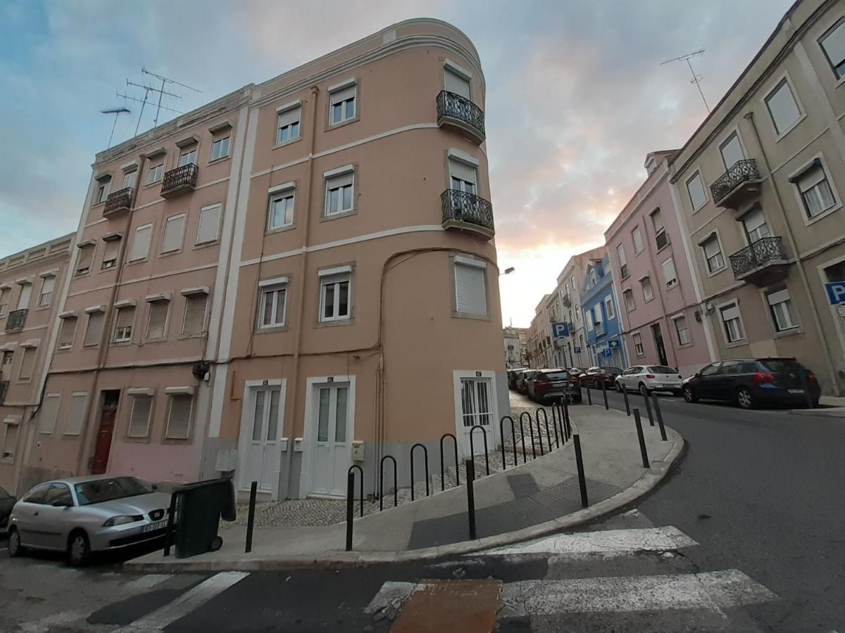 Apartment Cozy Flat In Arroios Lisbon