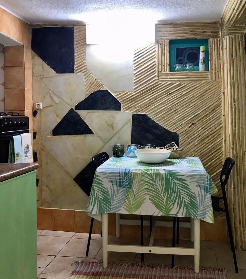 Casa Das Bonecas Apartment Lisbon