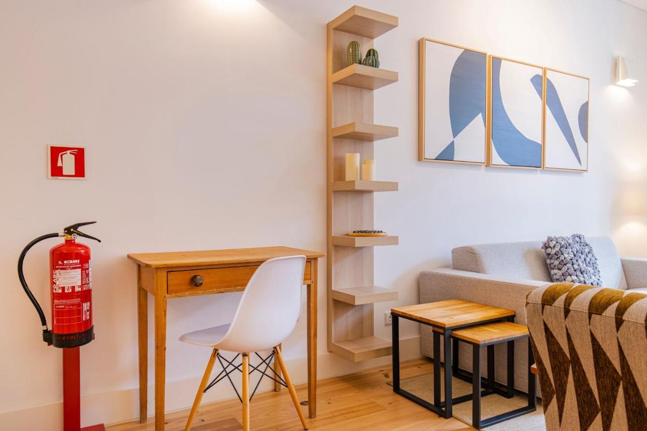 Apartment Modern Rustic Flat In Santos By Lovelystay