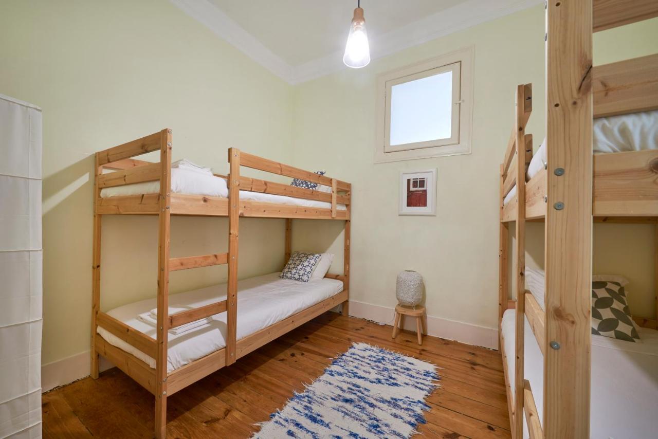 Renovated Spacious Baixa Apartment, By Timecooler Apartment *