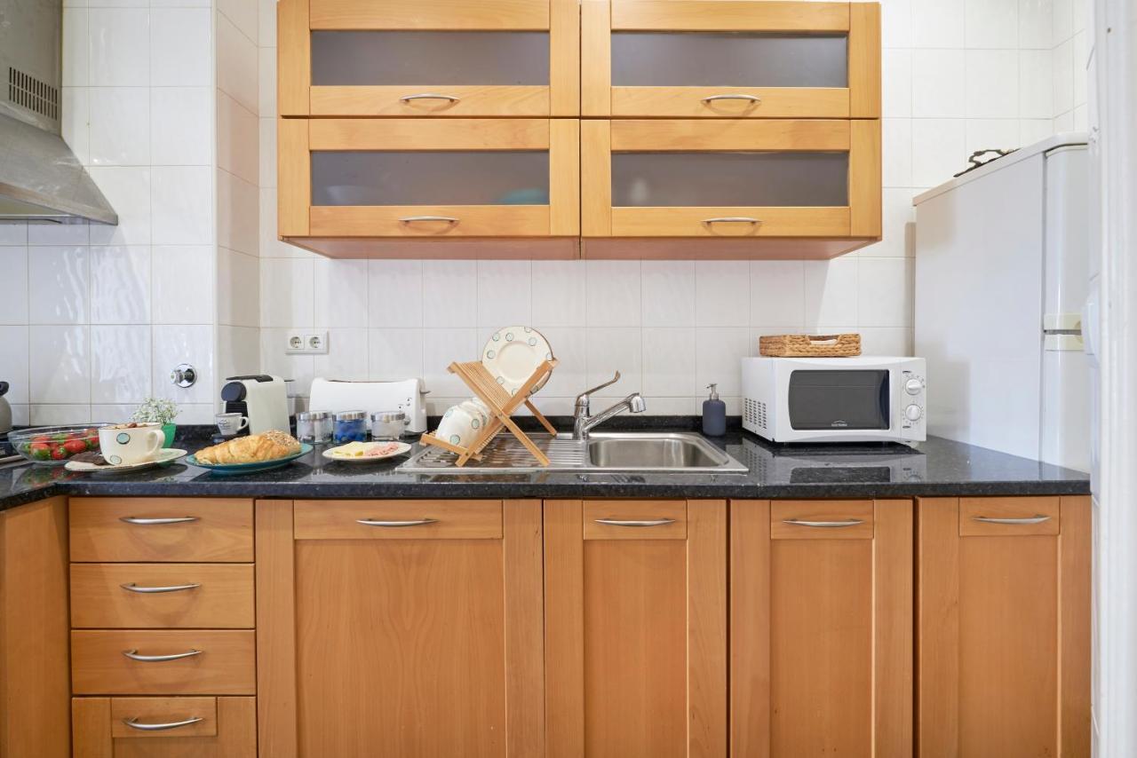 Renovated Spacious Baixa Apartment, By Timecooler Apartment *