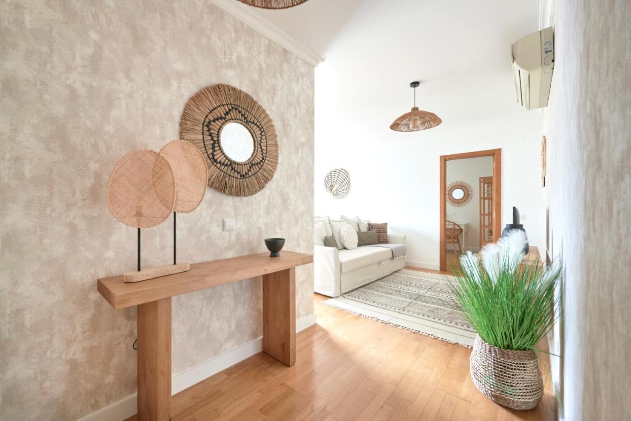 With Private Terrace & Car Garage Lisbon