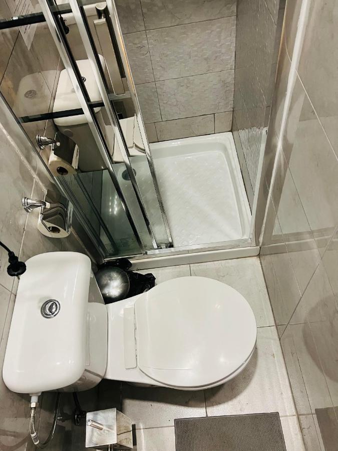 Quarto em Acomodações Particulares Antônio Pedro *