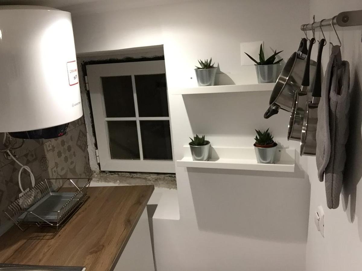 Alfama Downtown Apartment Lisbon
