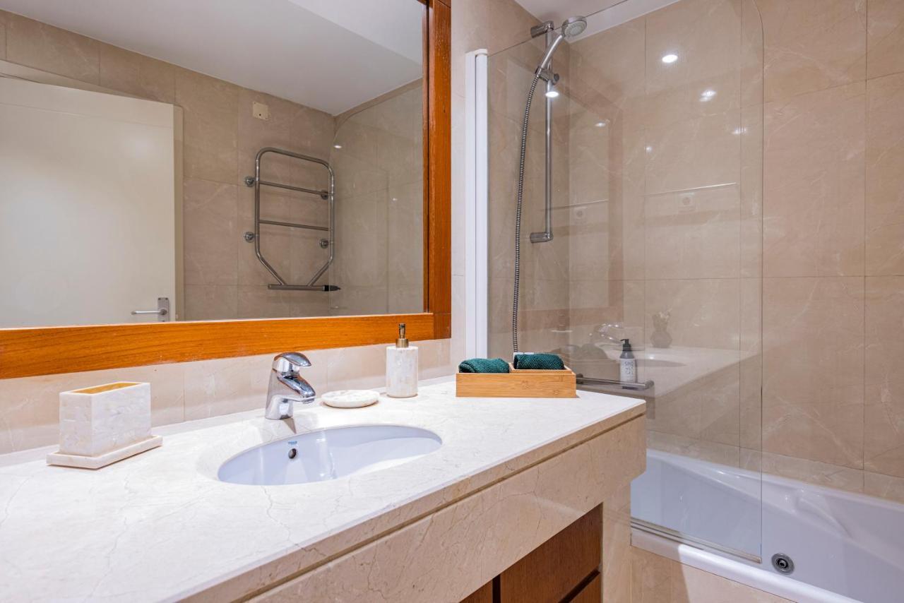 Fancy W/metro At Doorstep By Lovelystay Apartment Lisbon
