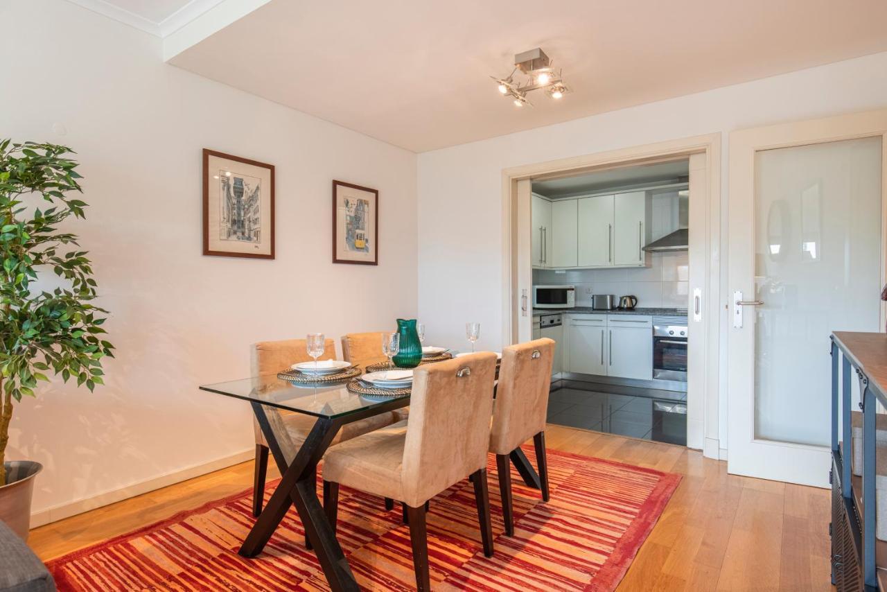 Apartment Fancy W/metro At Doorstep By Lovelystay Lisbon