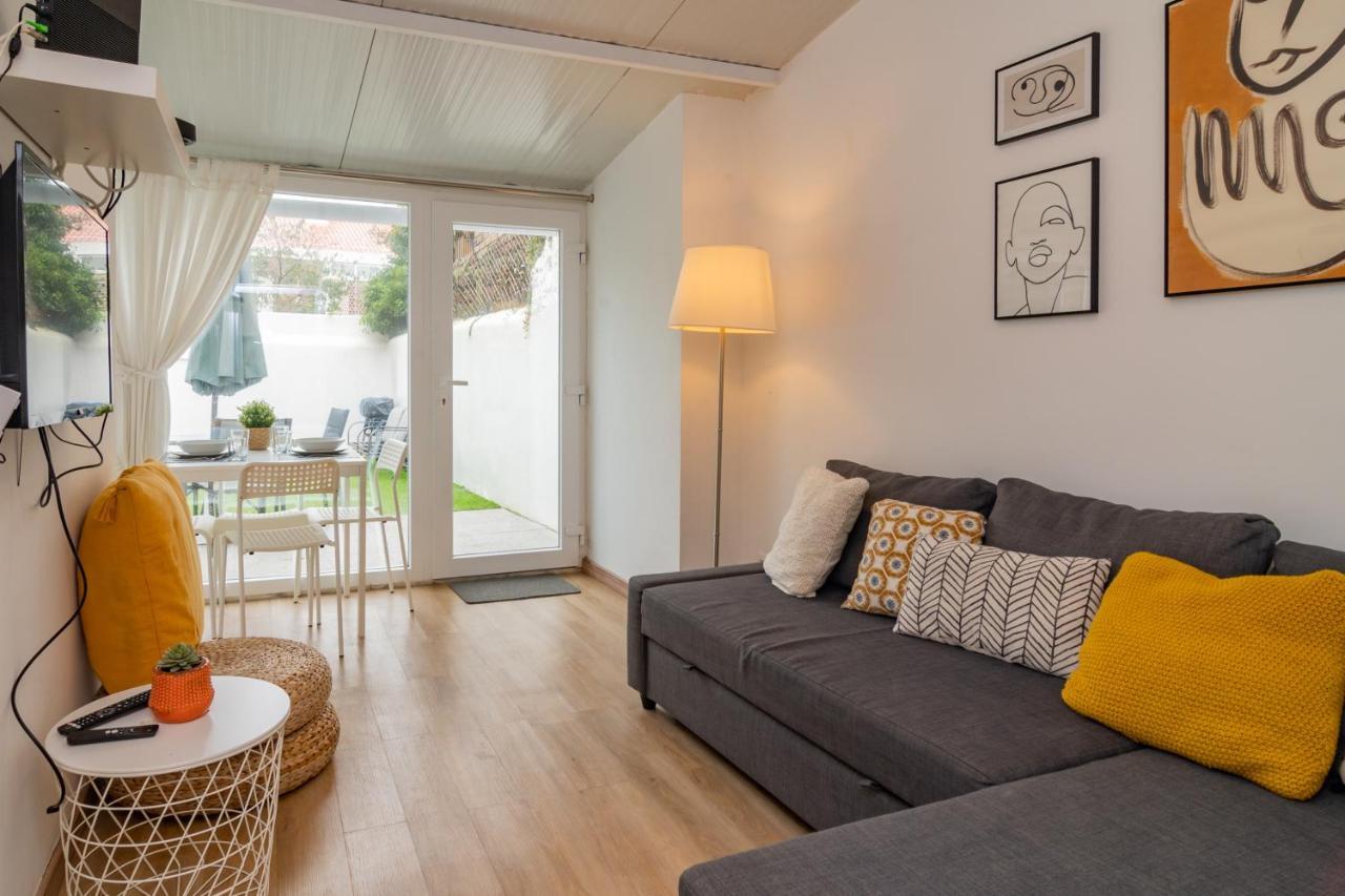 Lovely & Bright Family Flat W/ Patio Apartment