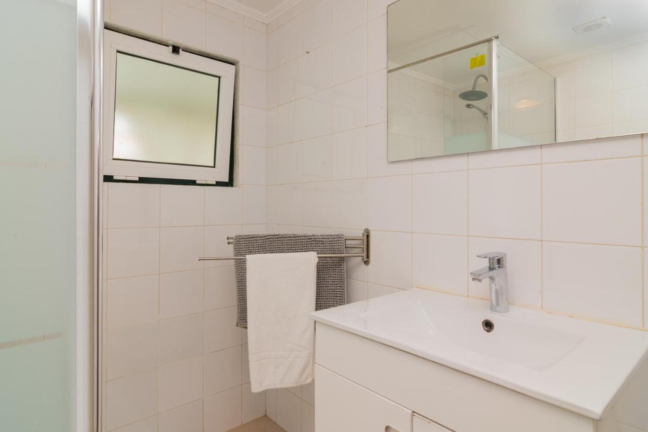 Lovely & Bright Family Flat W/ Patio * Lisbon