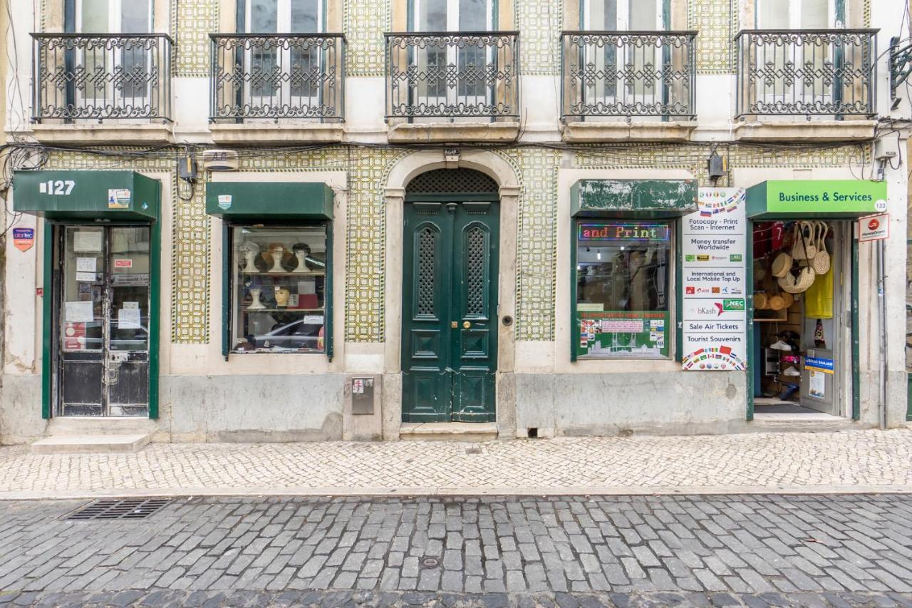 Guest house The Color Lisbon