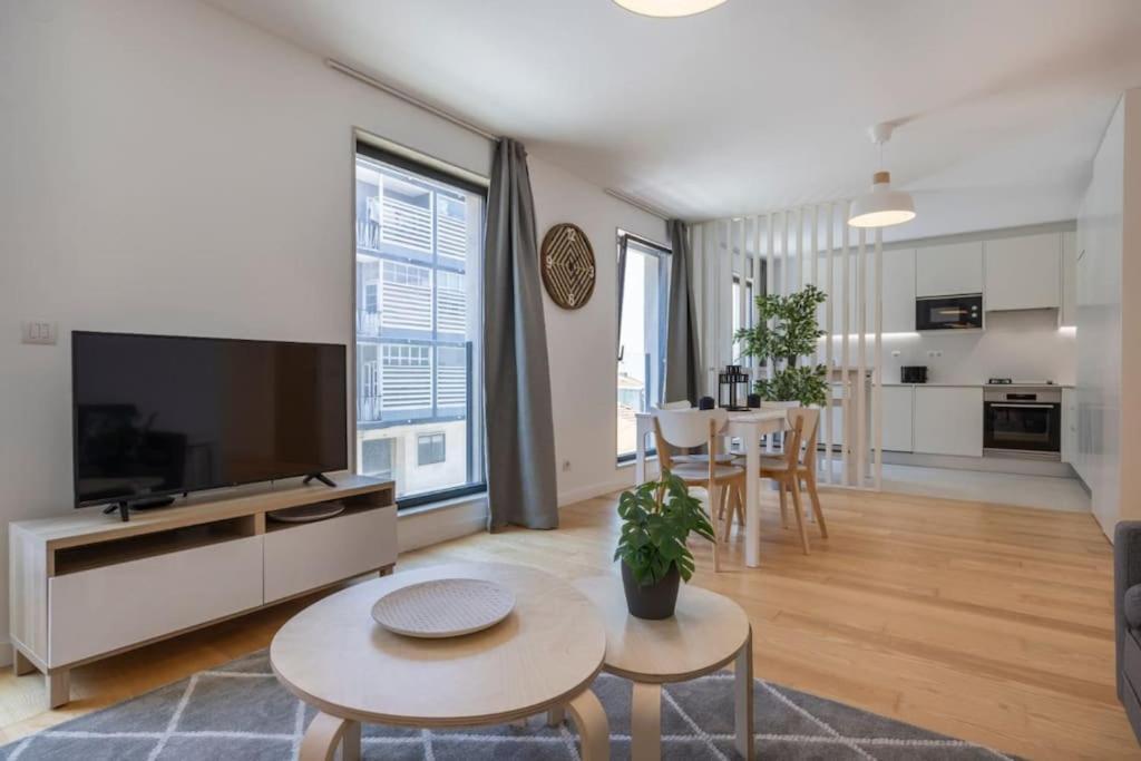 Apartment Campolide 2 Bedroom Delight By Innkeeper Lisbon