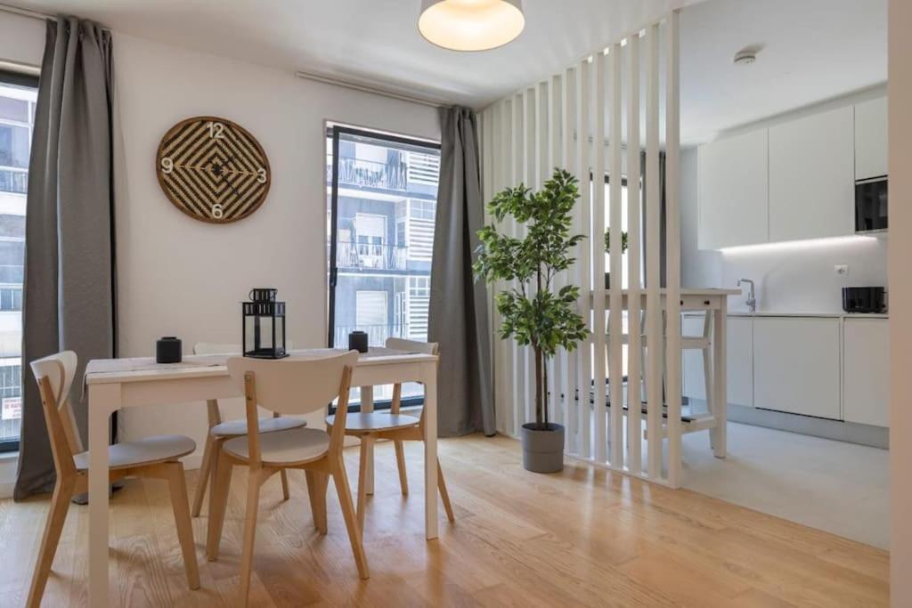 Apartment Campolide 2 Bedroom Delight By Innkeeper Lisbon