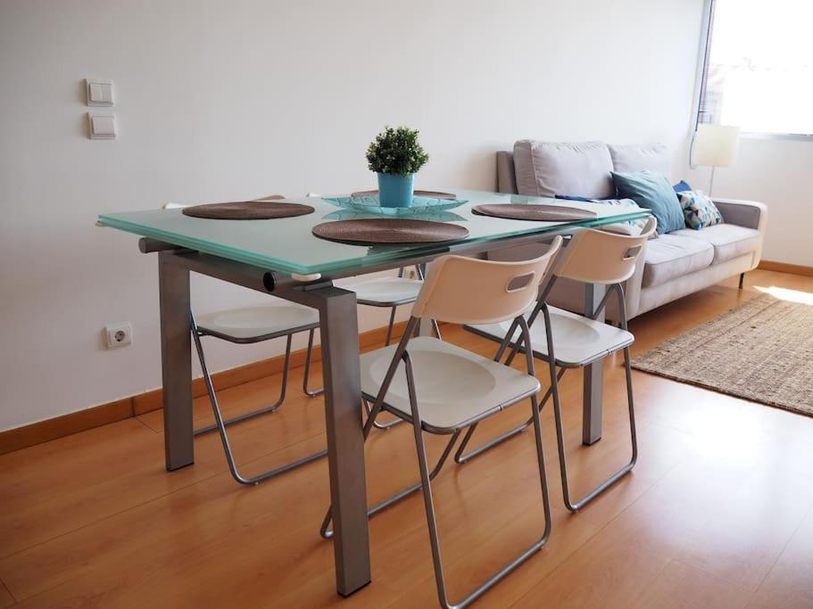 Near Airport & Citycenter Free Parking * Lisbon