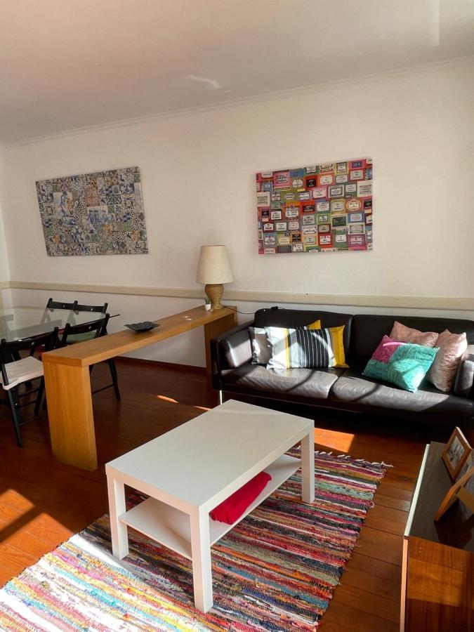 Grupo Ou Familias Apartment