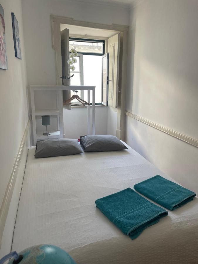 Apartment Grupo Ou Familias Lisbon