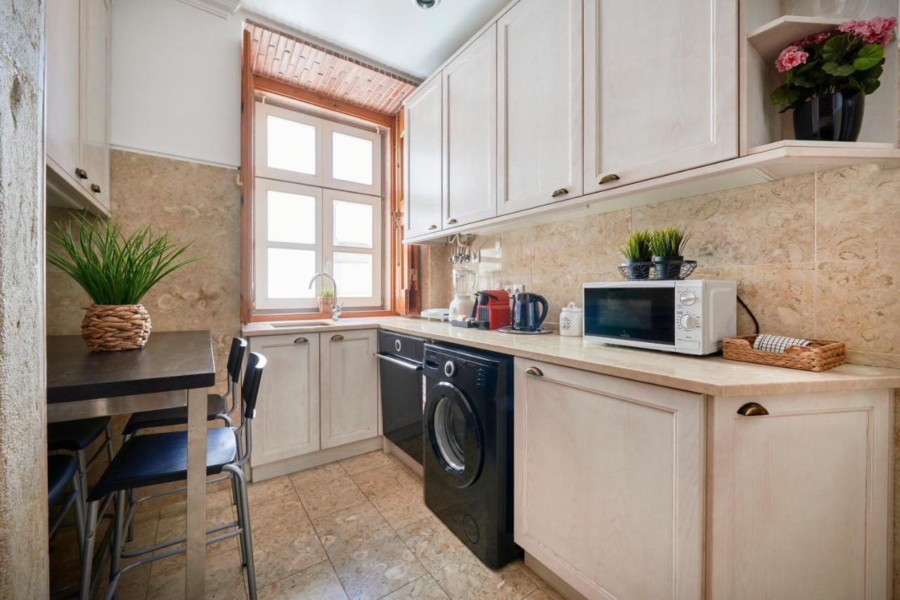 Casa Portuguesa Prata Apartment *