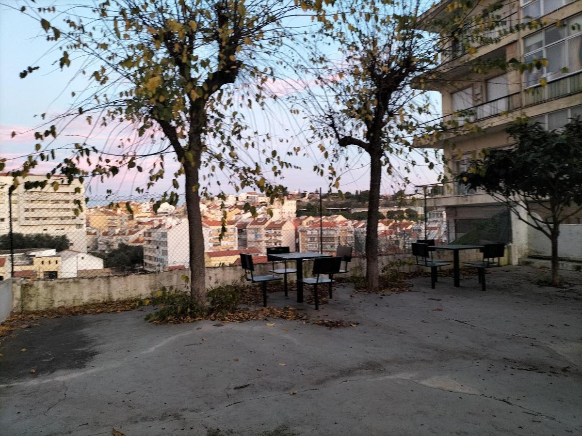 Retreat View Tagu River Lisbon