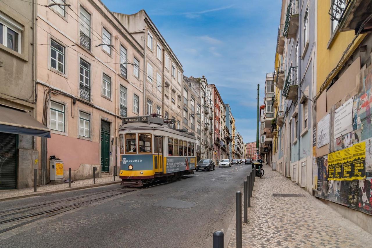 Charming Tram 28 By Lovelystay