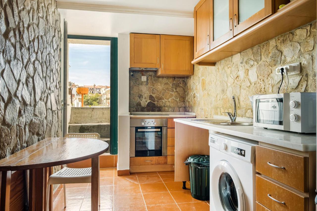 Apartamento Com Terraco E Churrasqueira