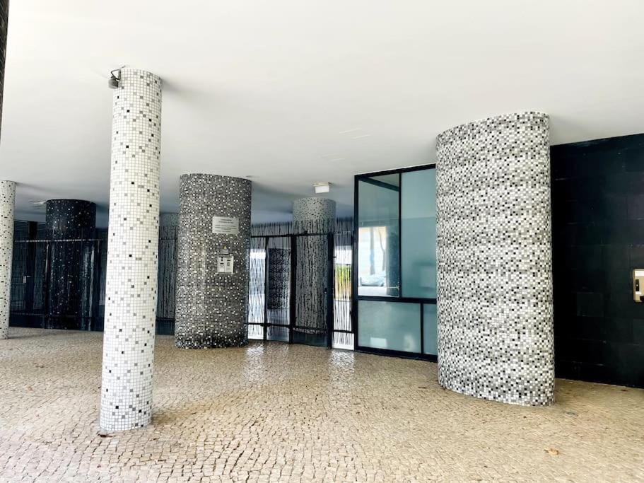 Airport Expo * Lisbon