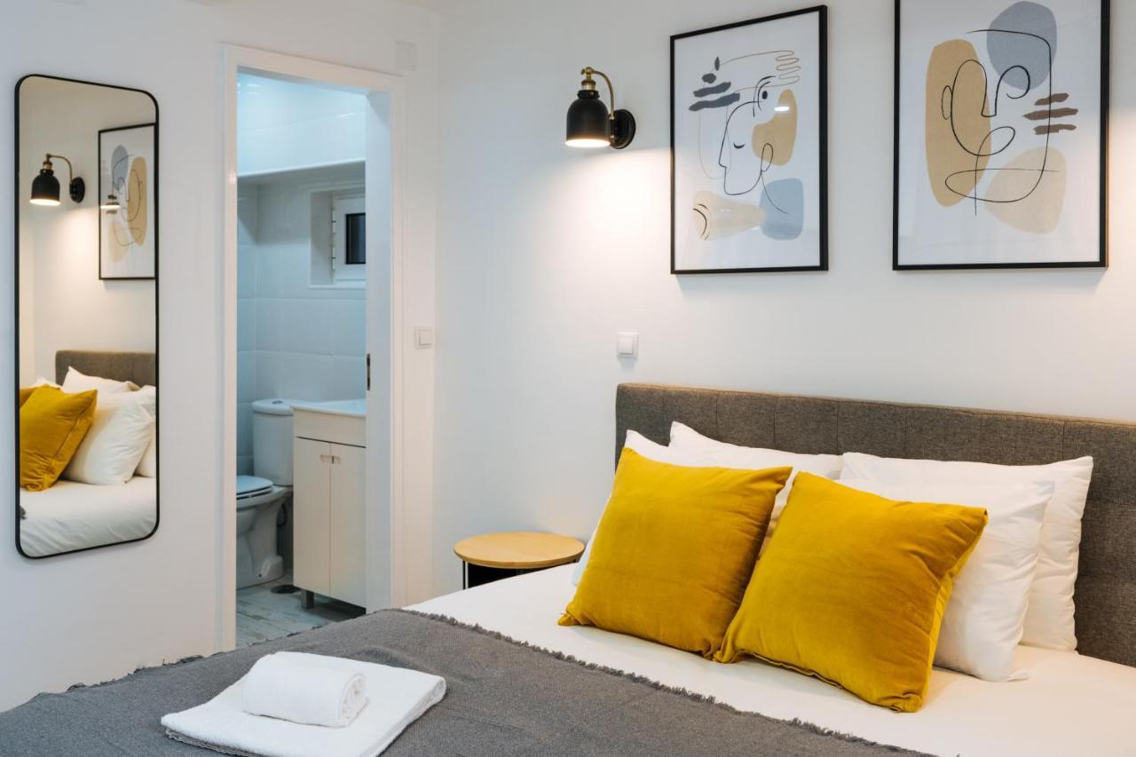 Cozy & Small In The Center Apartment *