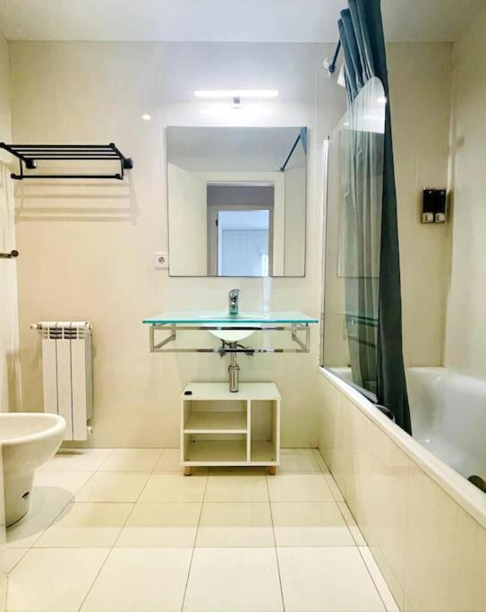Airport Expo Apartment