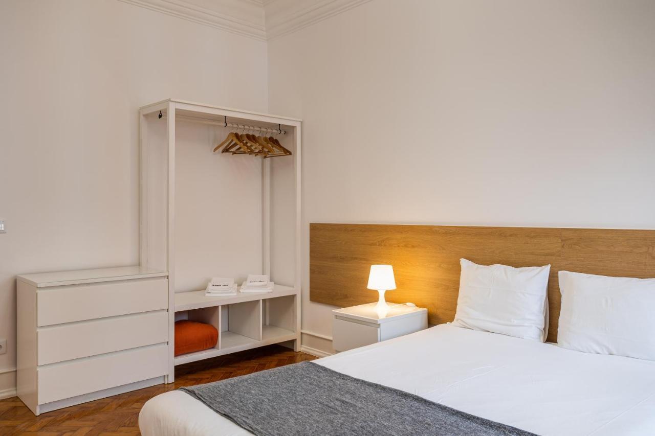 Apartamento Out & *