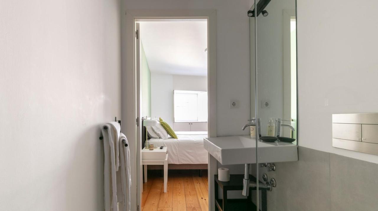 Guest house Altido Stylish 5br With Big Terrace In Principe Real 3*