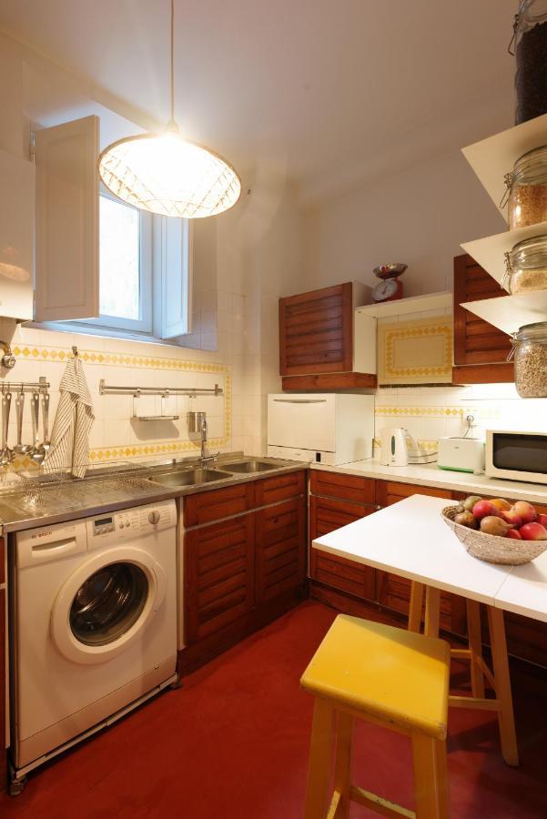 Apartment Secret Garden In Alfama *