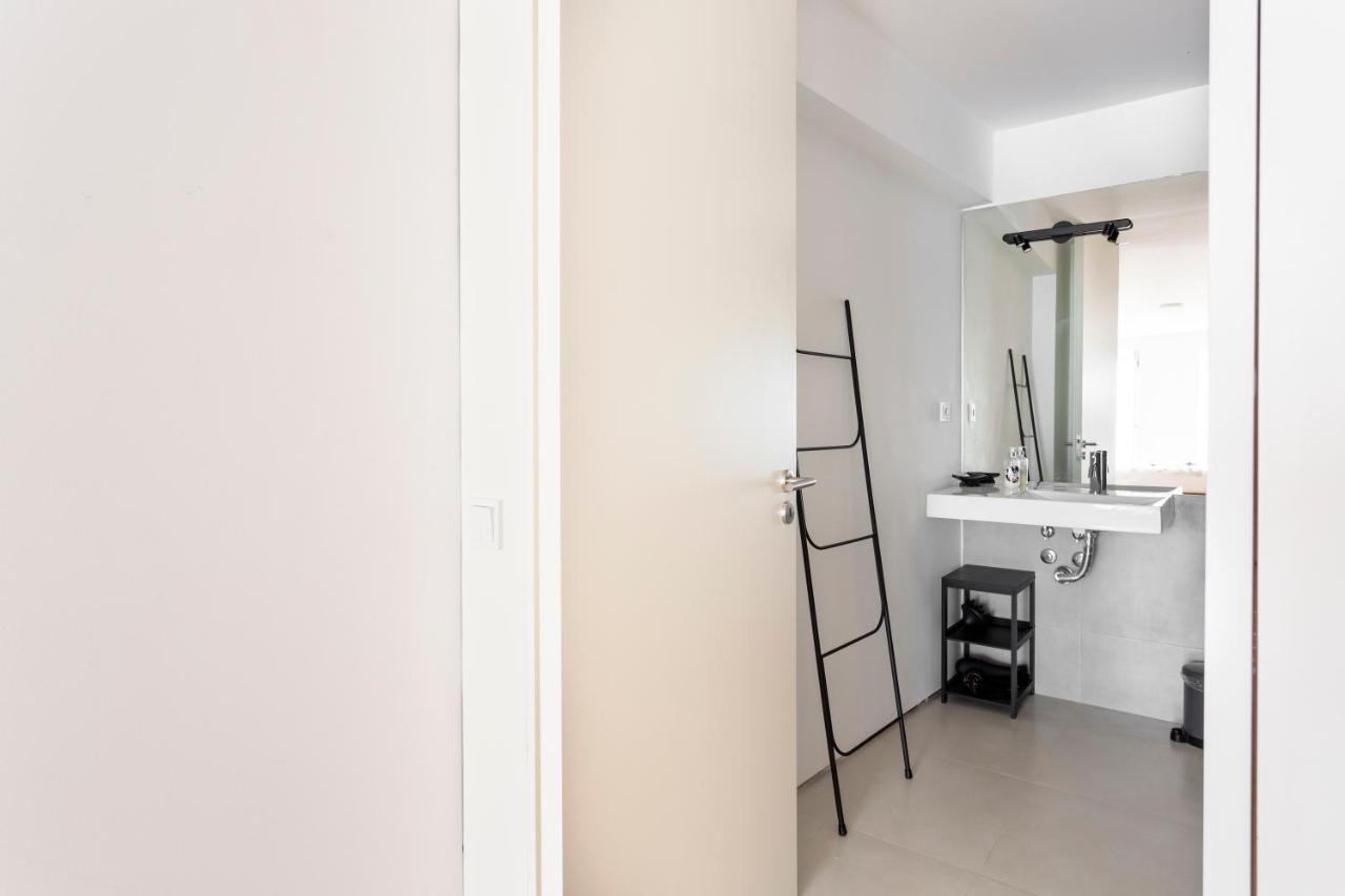 Altido Stylish 5br With Big Terrace In Principe Real Lisbon