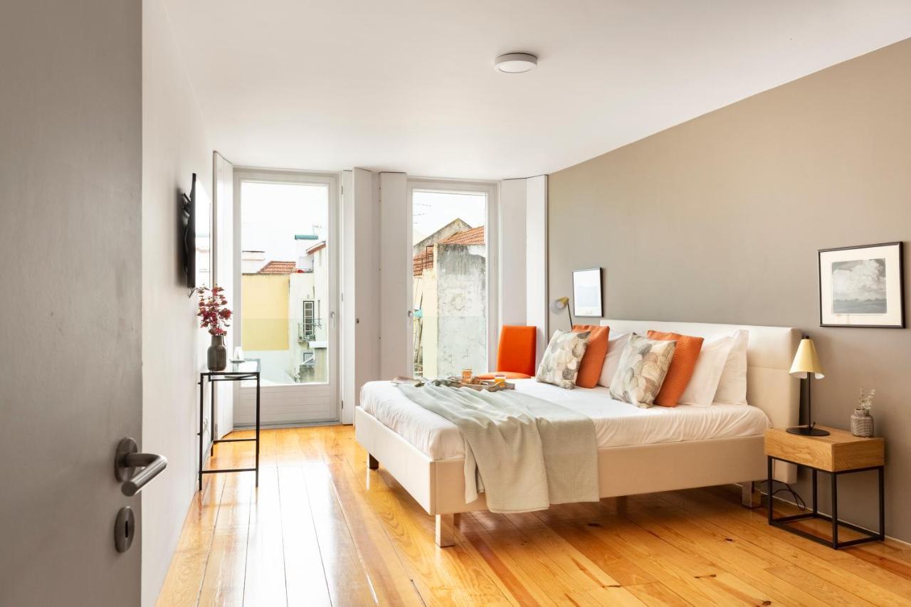 Altido Stylish 5br With Big Terrace In Principe Real 3*