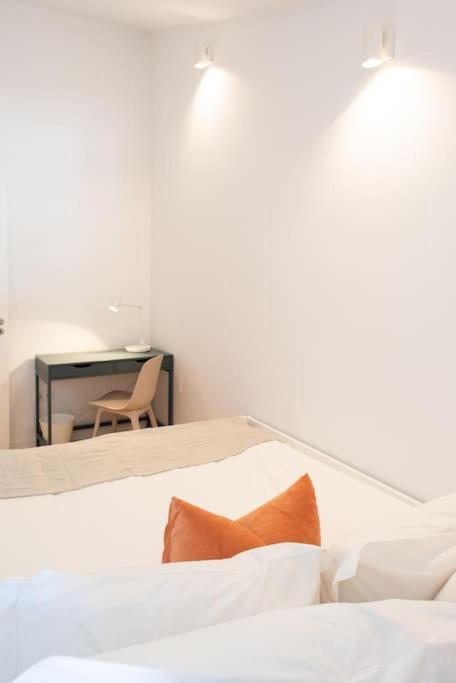 Amaro Iii - Stunning Penthouse In Alcantara Apartment *