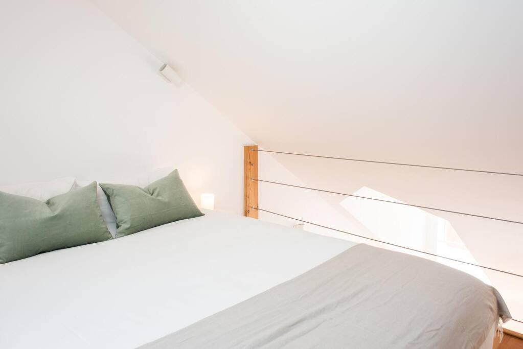 Apartment Amaro Iii - Stunning Penthouse In Alcantara Lisbon