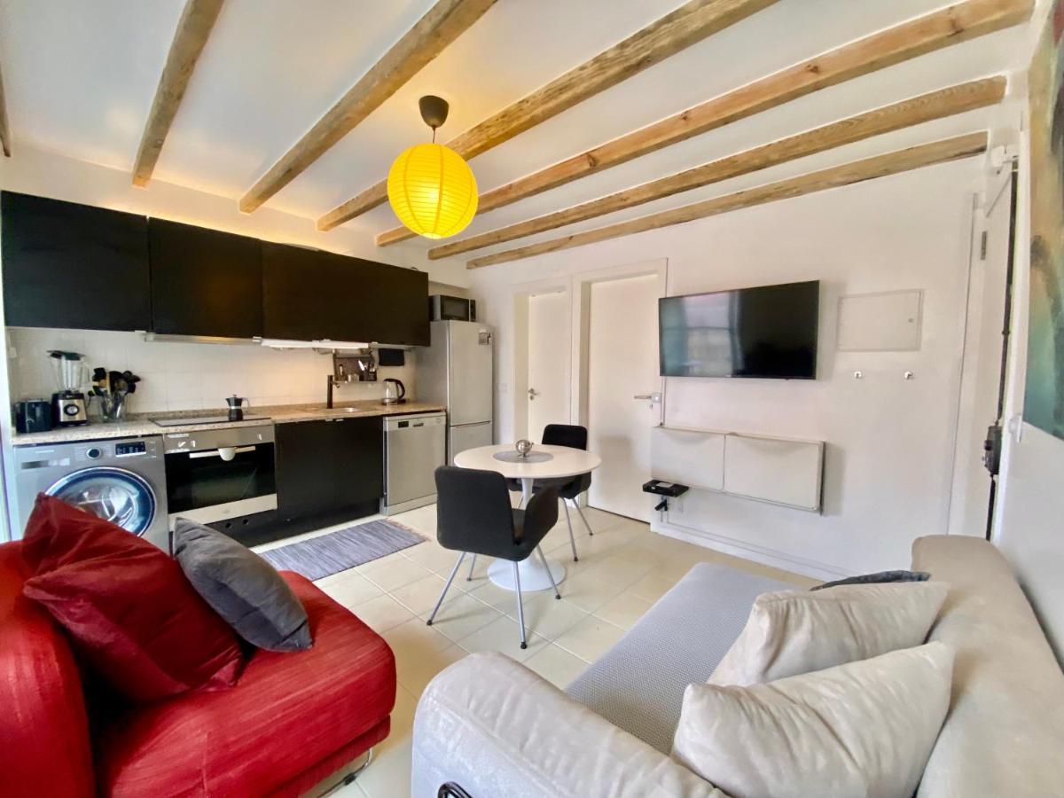 Balcony Apartment Lisbon