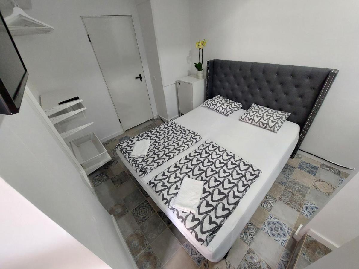 Guest house L83 - And *