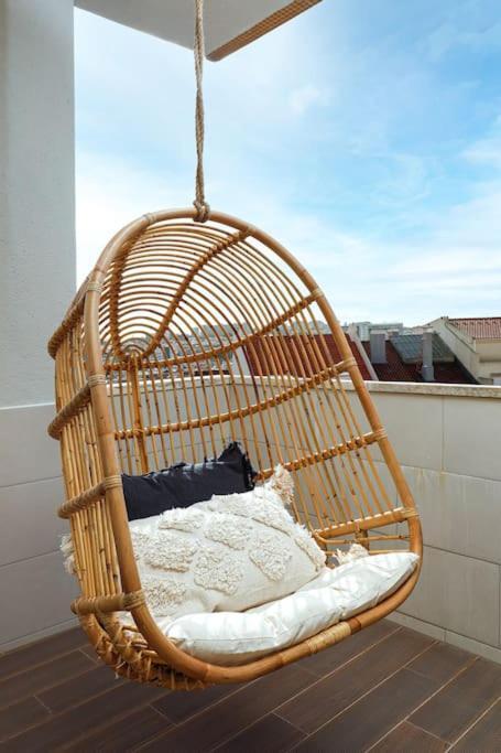 Central With Balcony Apartment