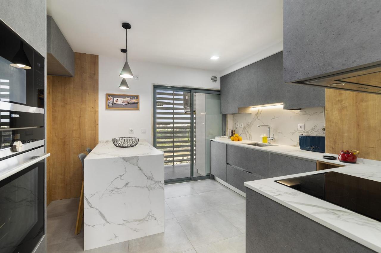 Whome Family - Urban Retreat With Parking, Ac, Elevator In Great Location Apartment Lisbon