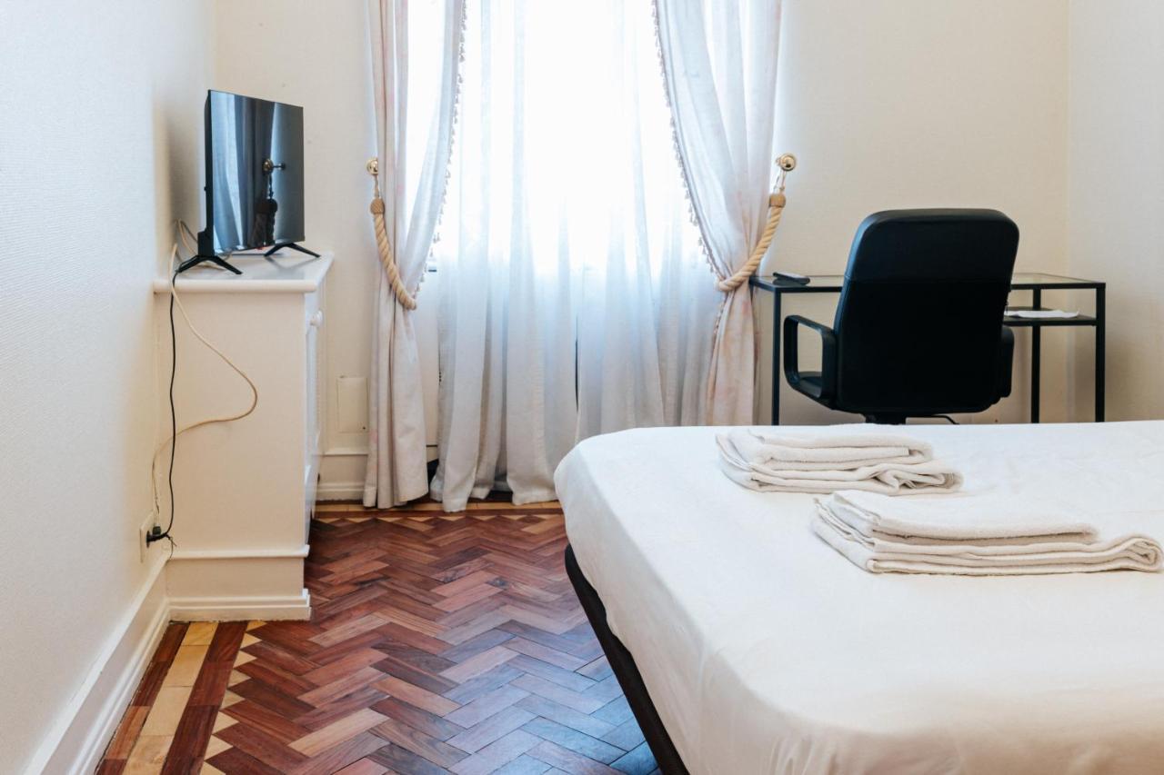 Double Bed Av Da Republic Lisbon