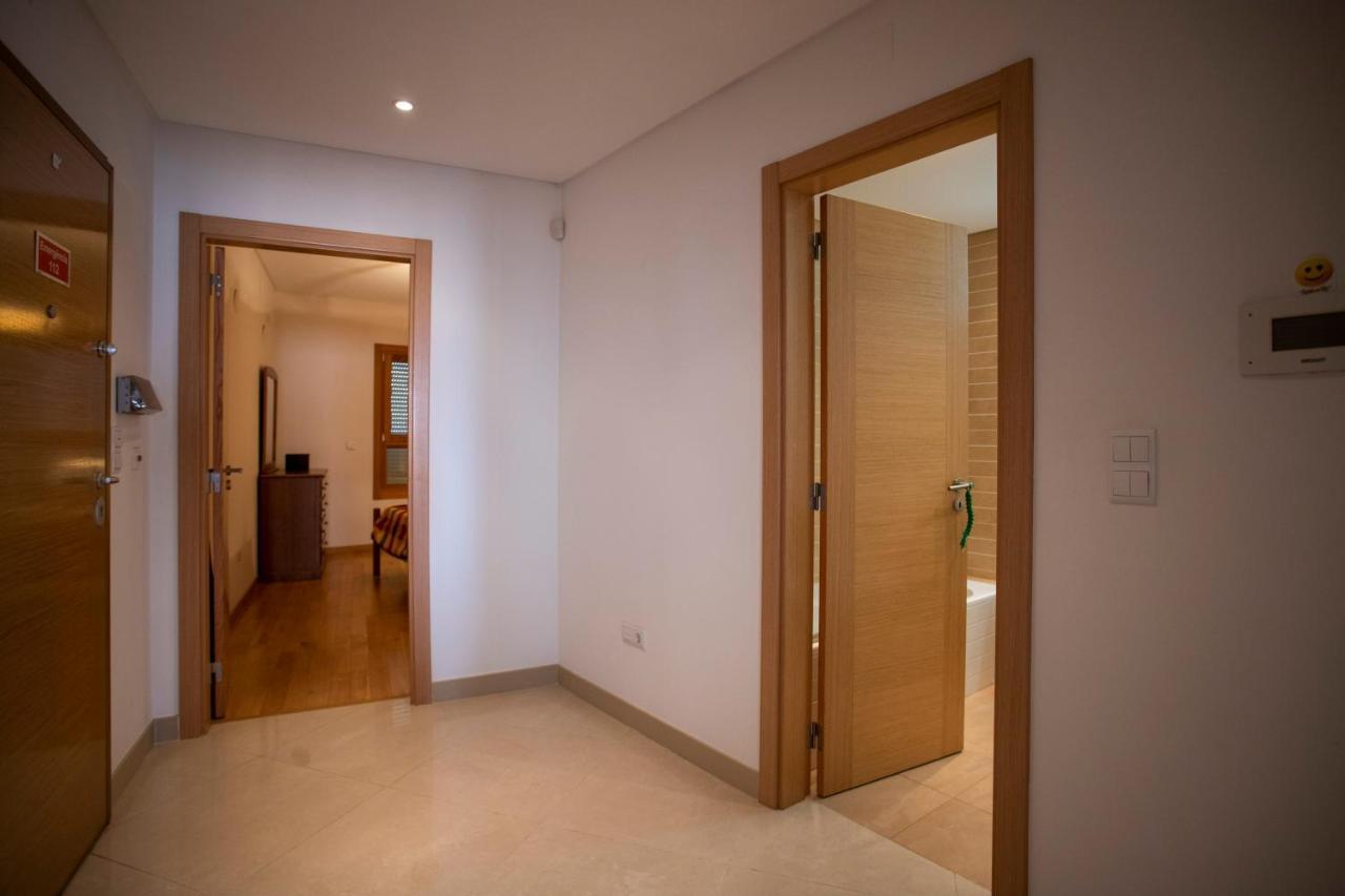 Santa Clara Apartment Lisbon