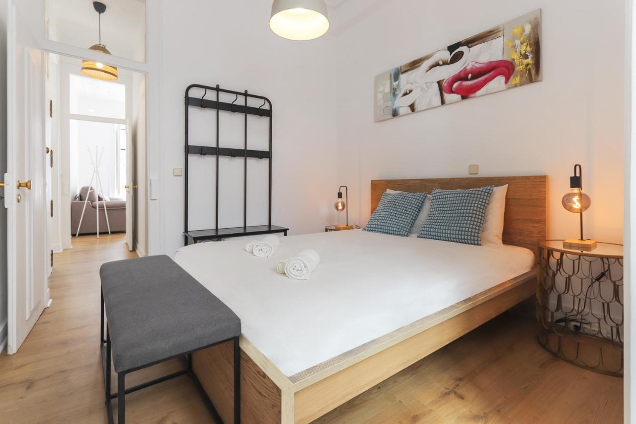 Downtown Design By Homing Apartment