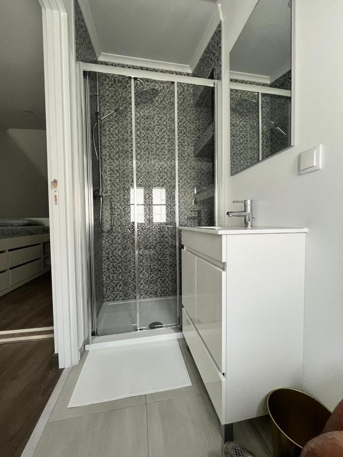 Center 3 Modern Apartmemt *