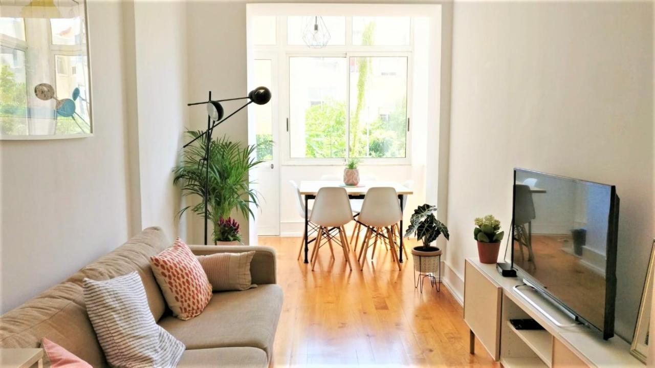 Bright Alcantara Escape With Ac * Lisbon