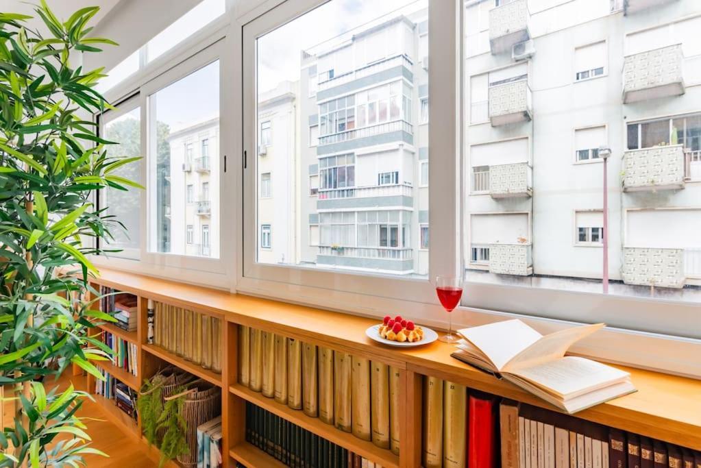 @sholubi - Charming, Quiet & Cozy! Apartment Lisbon