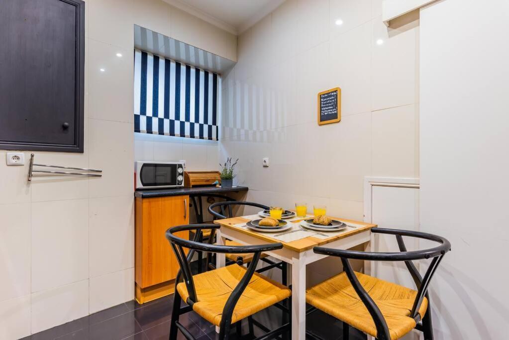 Apartment @ Santa Catarina Lisbon
