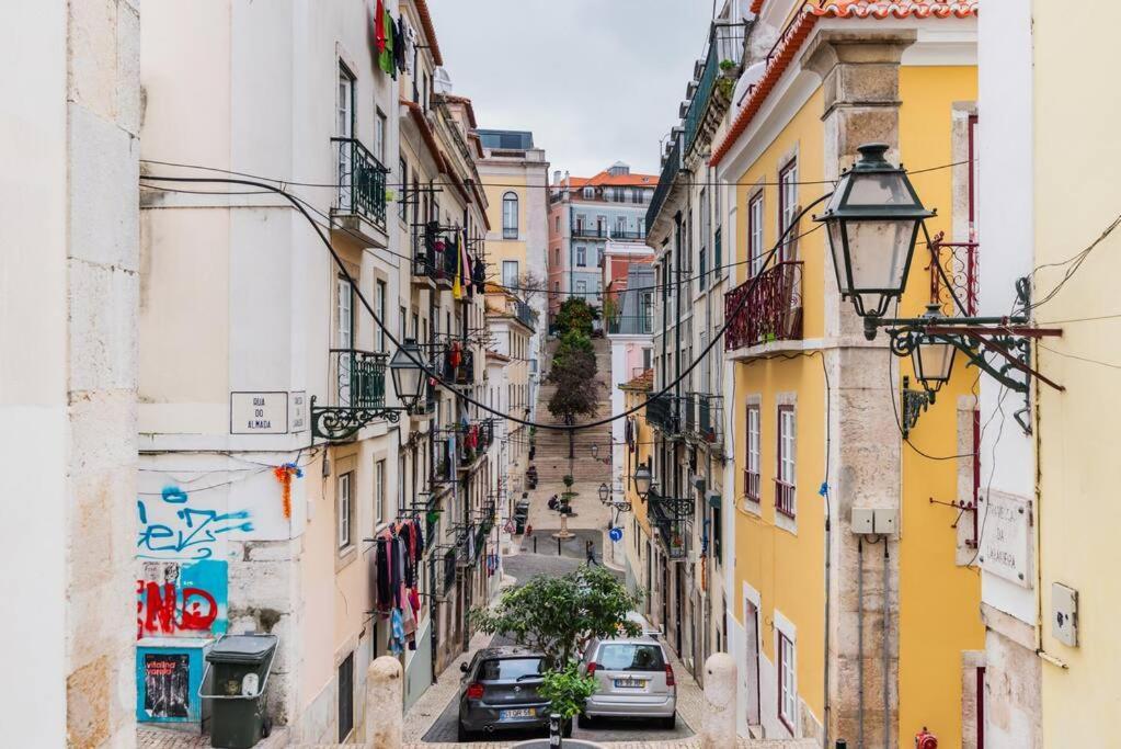 @ Santa Catarina * Lisbon