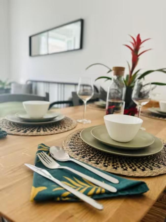 Apartment Large Flat Up 8pp *